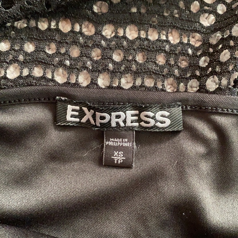 •EXPRESS• Women’s Black Aztec Like Cut Out Dress w/ Attached Slip Underneath - Picture 6 of 8
